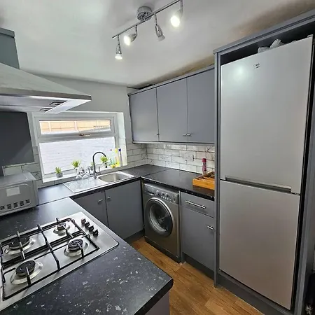 Convenient 3 Bed, Pr1 Near Uclan N Train Station Villa Preston  Exterior photo