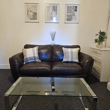 Convenient 3 Bed, Pr1 Near Uclan N Train Station Villa Preston  Room photo