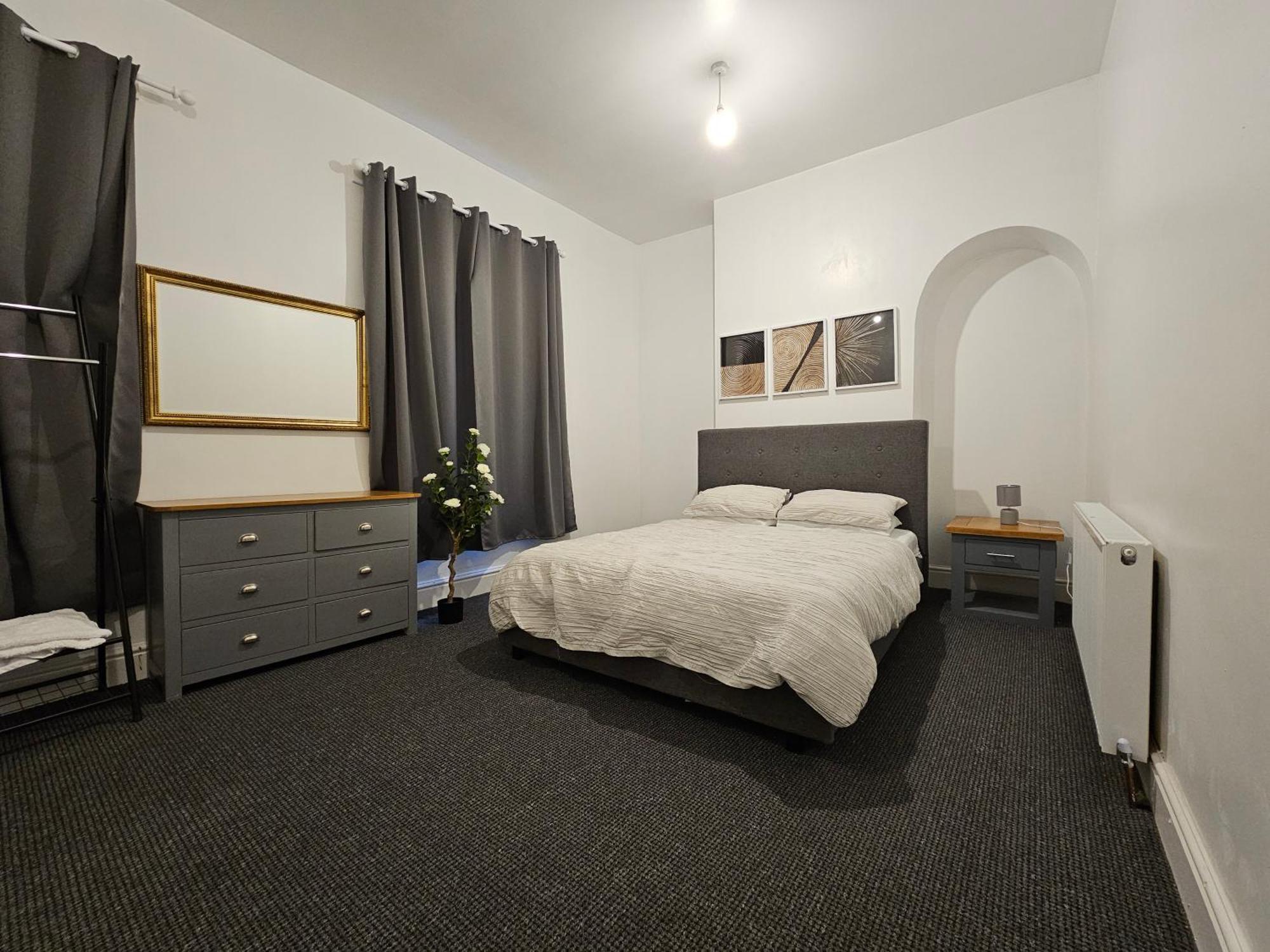 Convenient 3 Bed, Pr1 Near Uclan N Train Station Holiday home Preston (Lancashire)