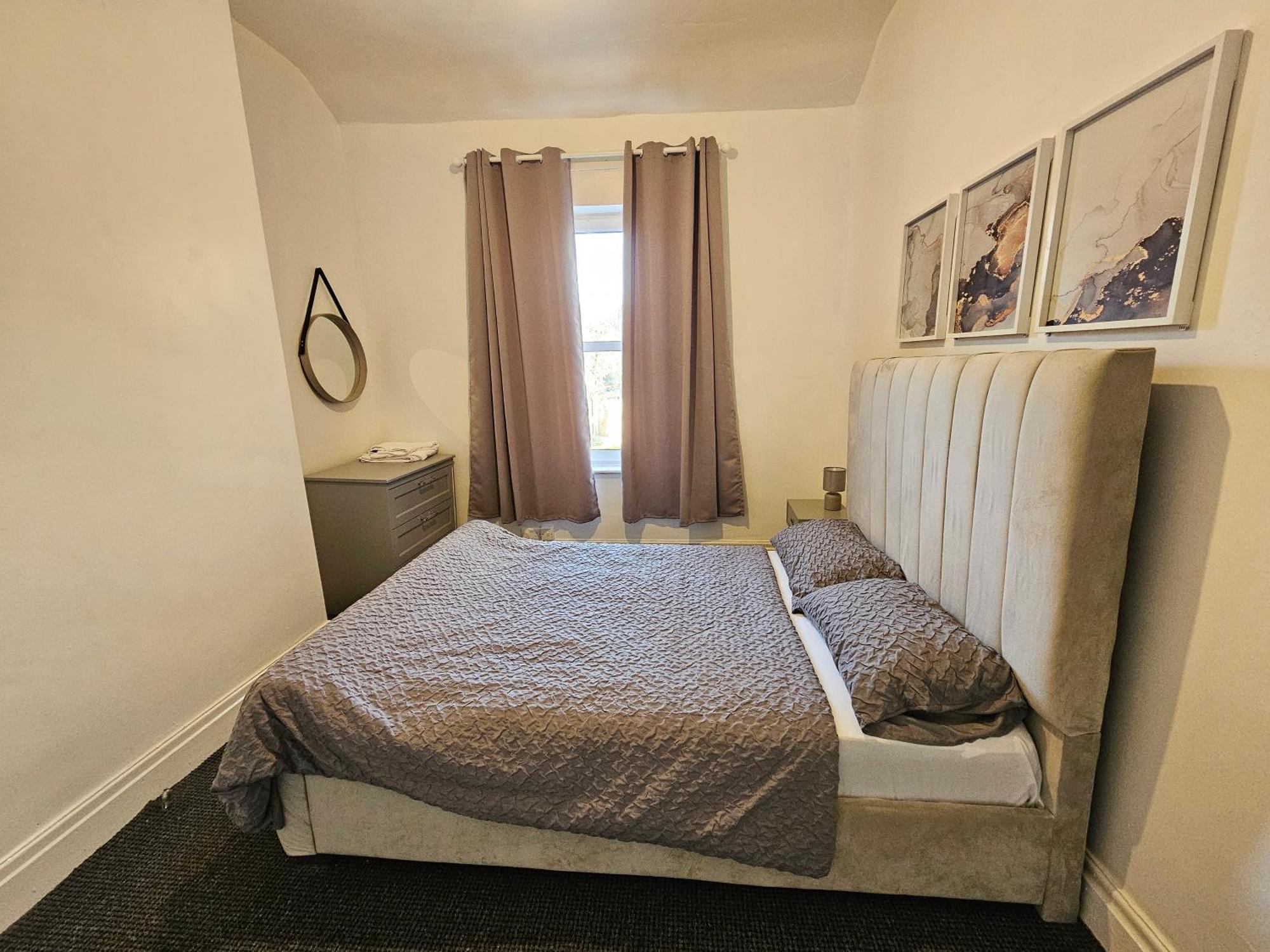 Holiday home Convenient 3 Bed, Pr1 Near Uclan N Train Station